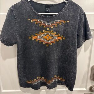 Sabaku Charcoal and Amber Patterned Tee
